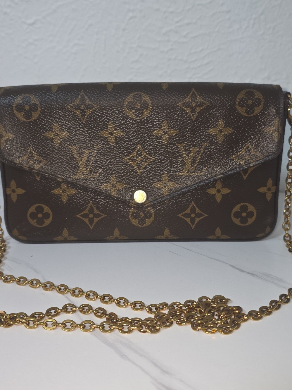 Louis Vuitton Fรฉlicie Pochette Monogram Canvas Crossbody Bag- Full set